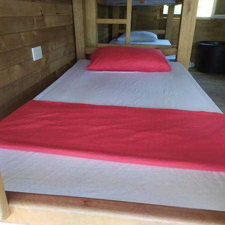 Hostel Villa Luz Beach Tintipan Island Bagian luar foto