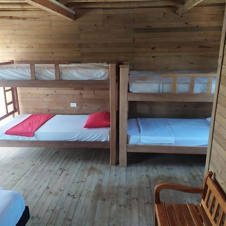 Hostel Villa Luz Beach Tintipan Island Bagian luar foto