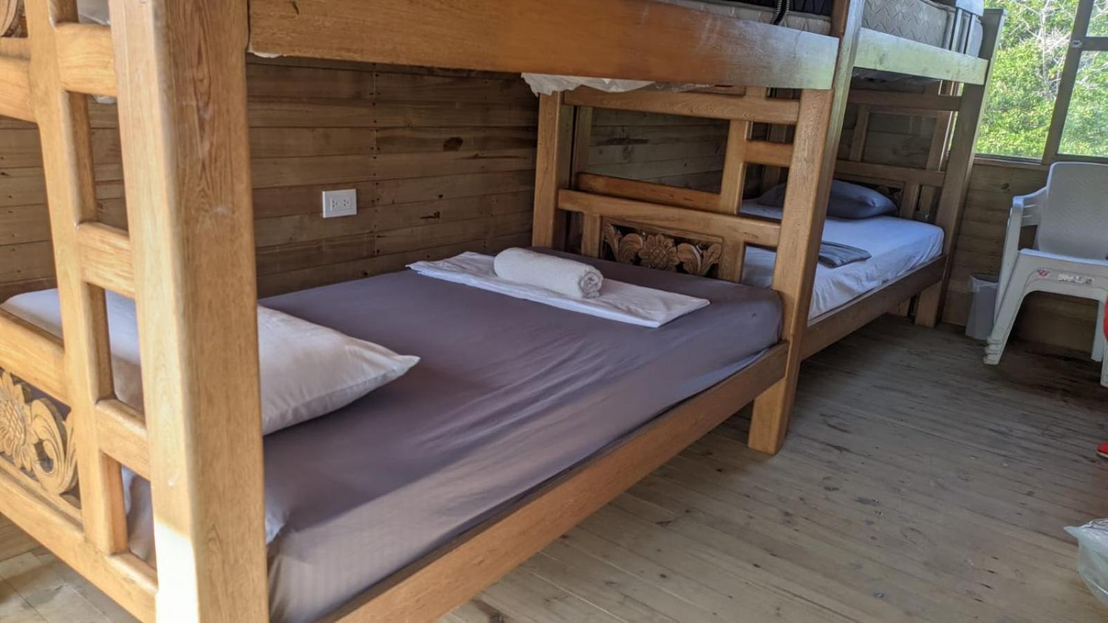 Hostel Villa Luz Beach Tintipan Island Bagian luar foto